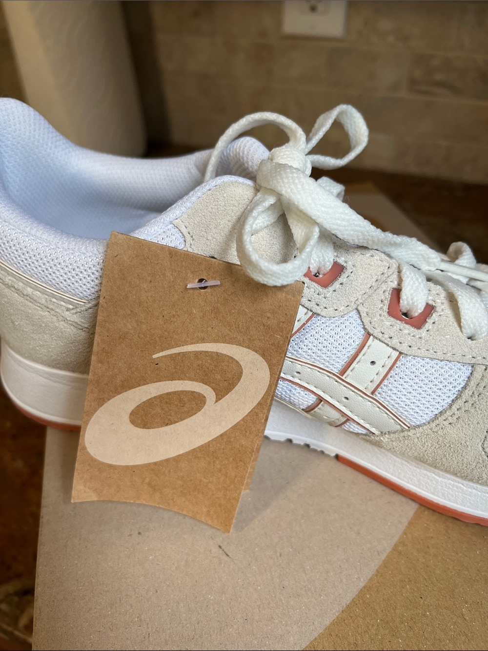 ASICS Lyte Classic - Picture 9 of 9